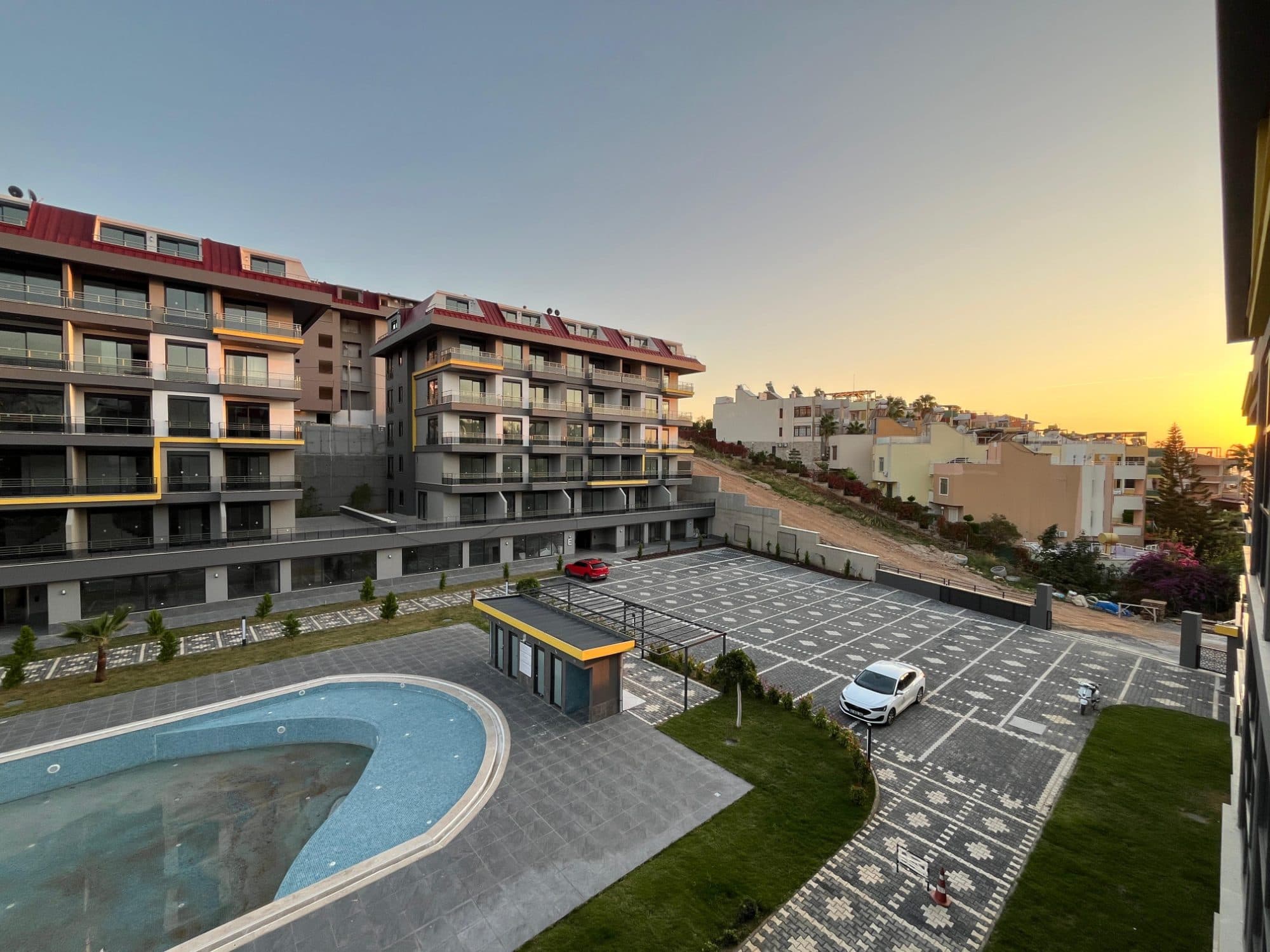 KESTEL BOTANİC GARDEN SİTESİNDE 1+1 DAİRE