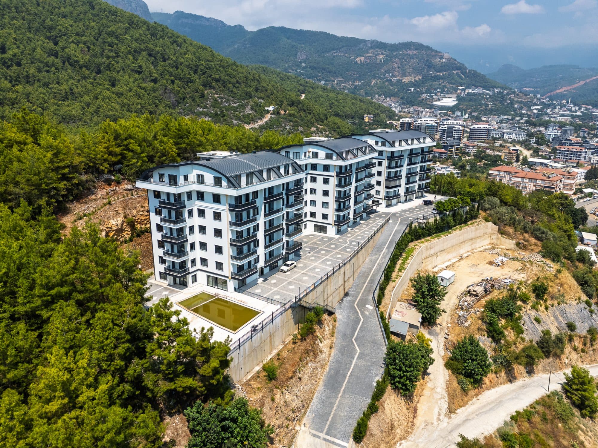 ALANYA ÇIPLAKLI 2+1 KİRALIK DAİRELER DENİZ MANZARALI 
