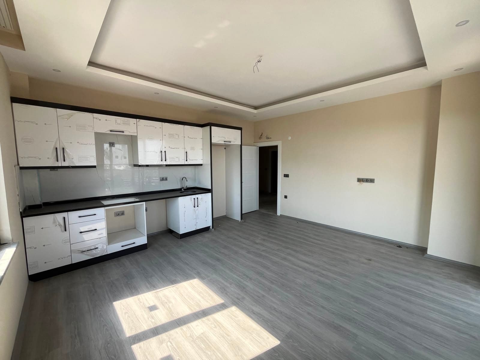 ALANYA ÇIPLAKLI 2+1 KİRALIK DAİRELER DENİZ MANZARALI 