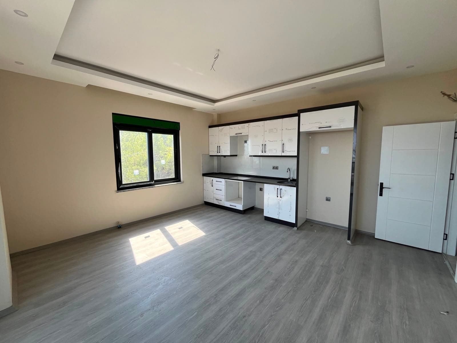 ALANYA ÇIPLAKLI 2+1 KİRALIK DAİRELER DENİZ MANZARALI 