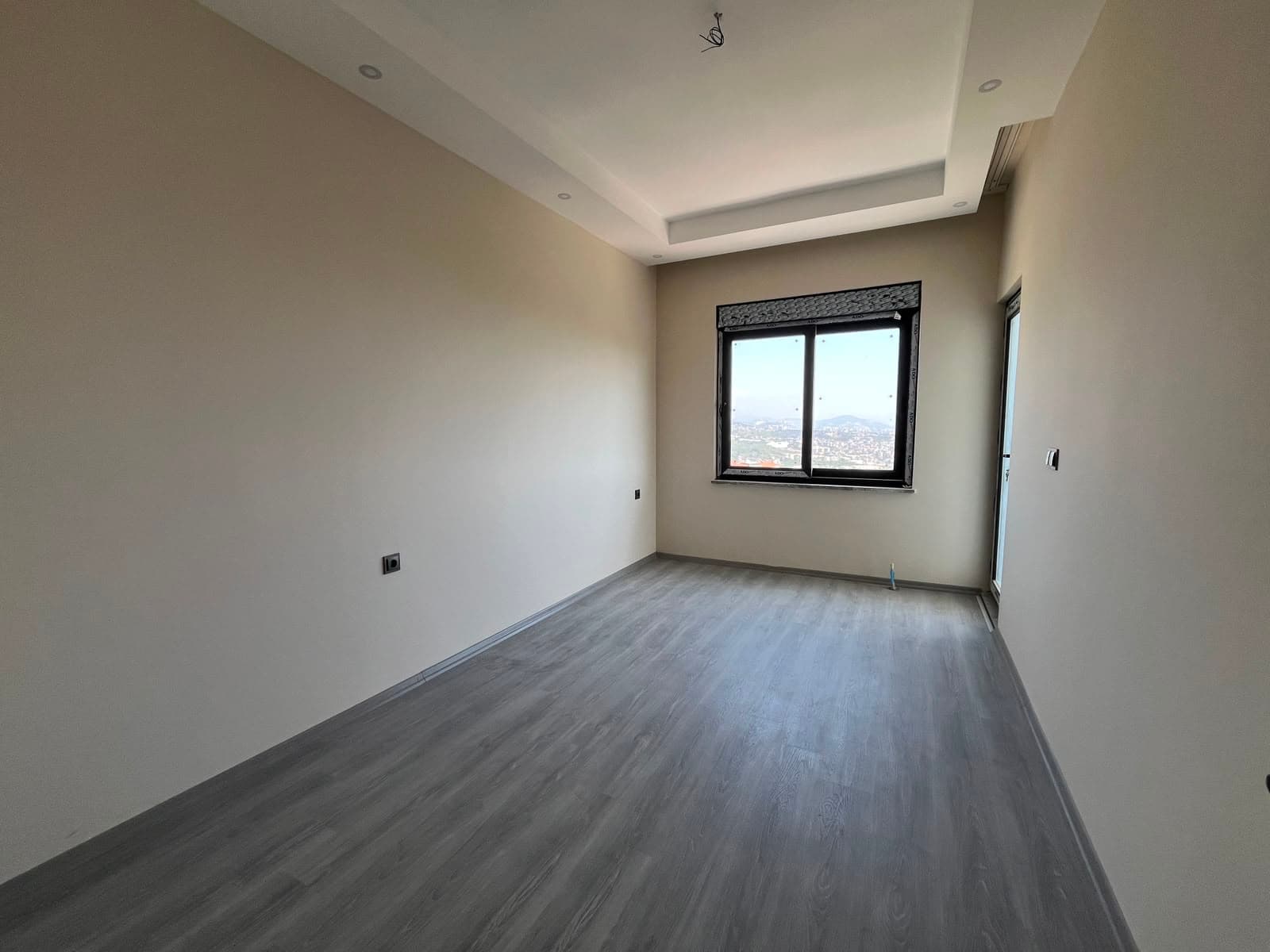 ALANYA ÇIPLAKLI 2+1 KİRALIK DAİRELER DENİZ MANZARALI 