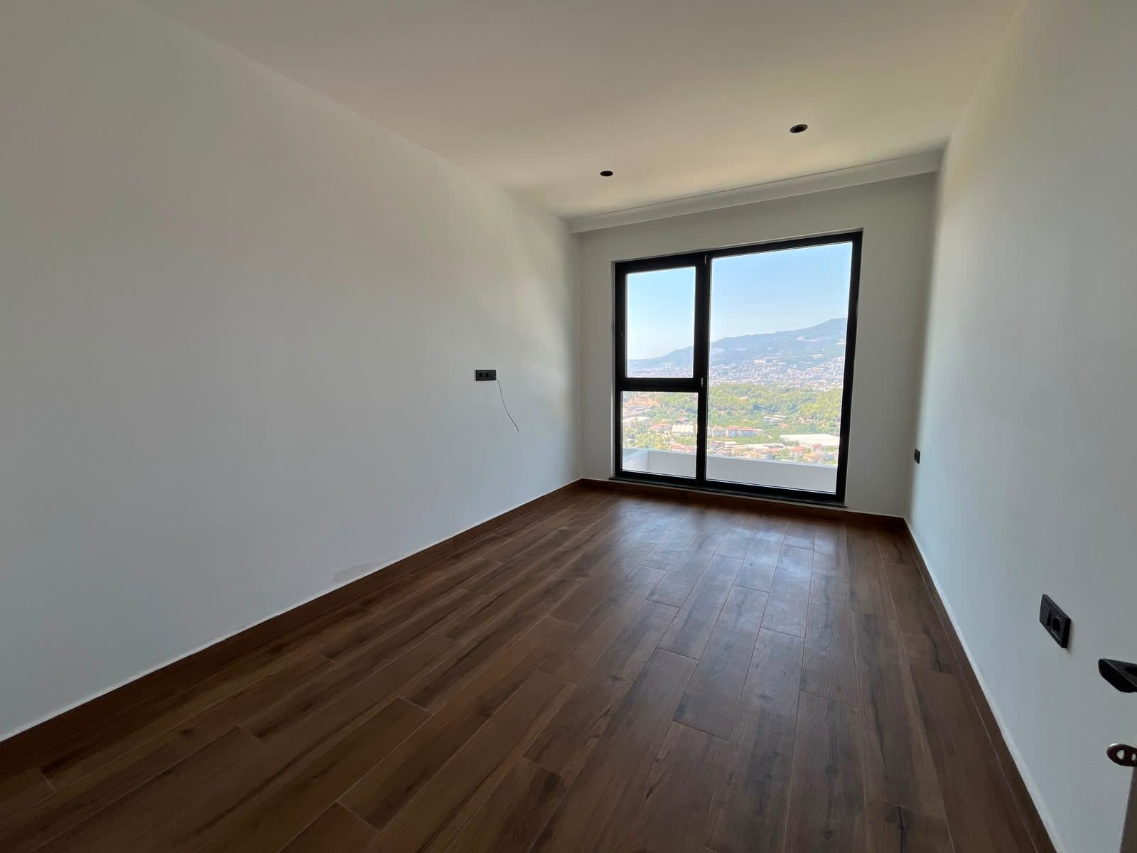 KÜÇÜKER TOWER DENİZ MANZARALI KİRALIK 1+1 DAİRELER