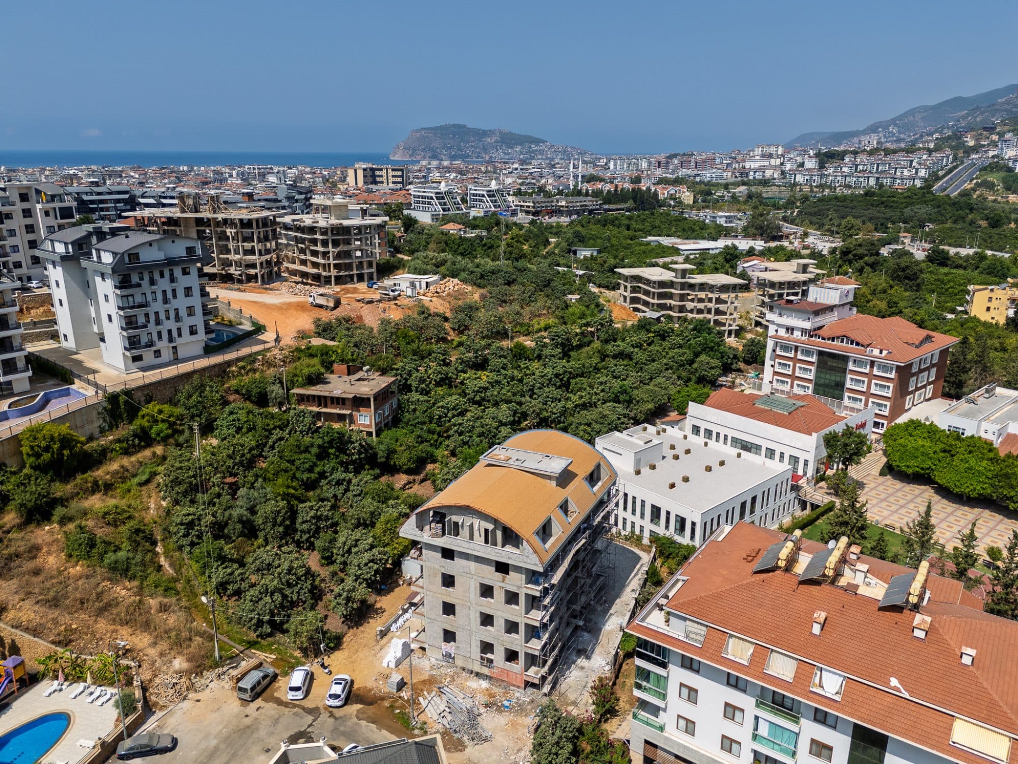 OBA MAHALLESİ YENİ PROJEDE SATILIK 3+1 AYRI MUTFAKLI DAİRE