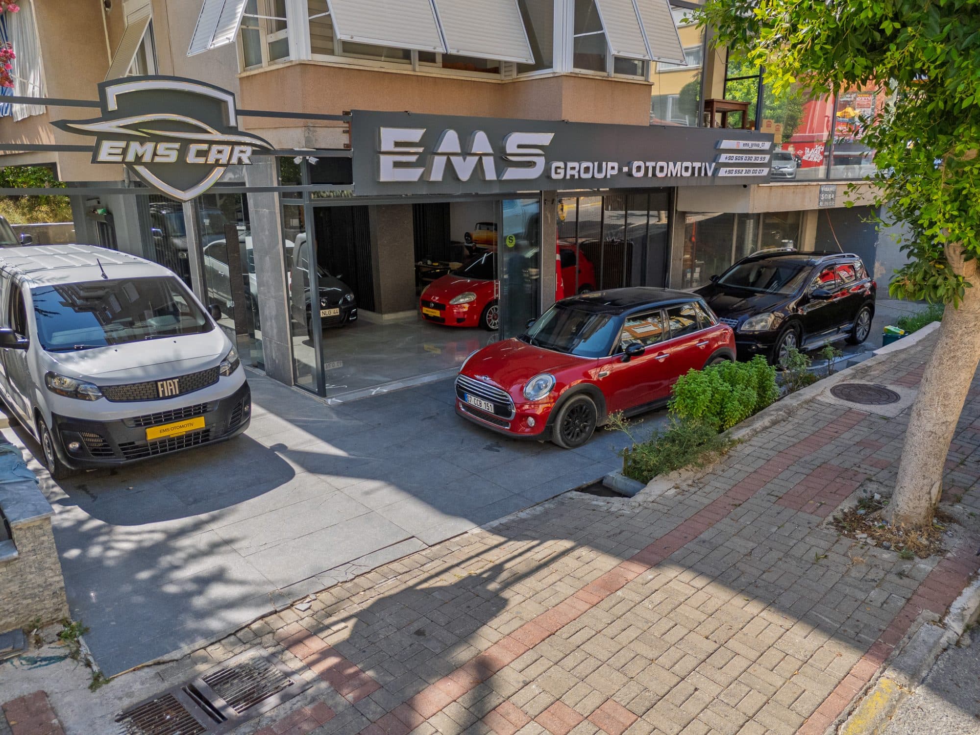 ALANYA 8. NOTER KARŞISINDA SATILIK DÜKKAN
