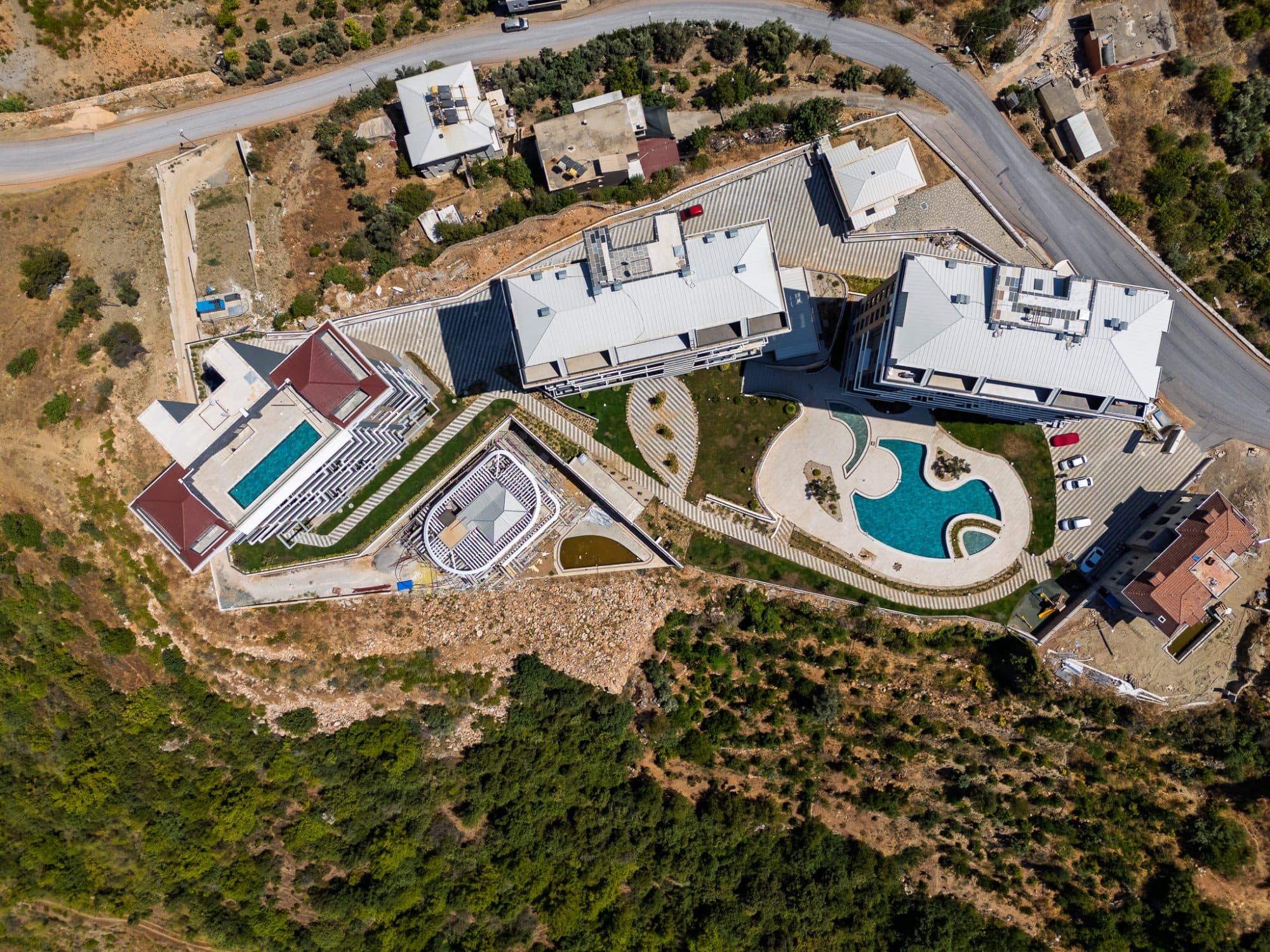 KÜÇÜKER TOWER DENİZ MANZARALI KİRALIK 1+1 DAİRELER