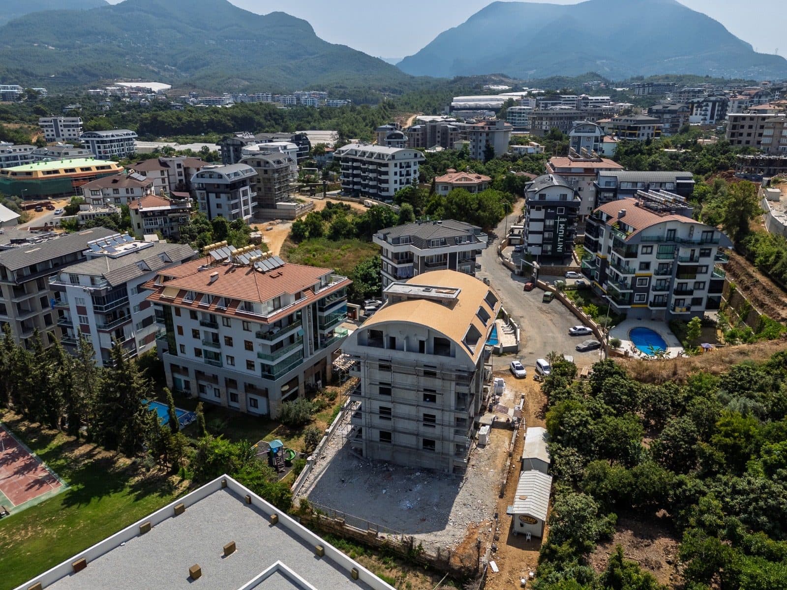 OBA MAHALLESİ YENİ PROJEDE SATILIK 3+1 AYRI MUTFAKLI DAİRE
