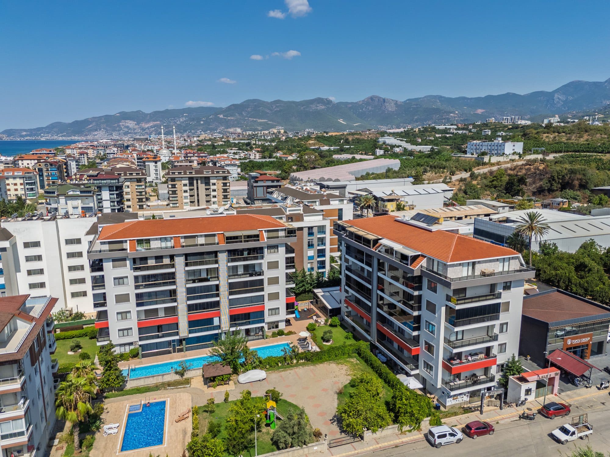 ALANYA KESTEL'DE DENİZE 150MT SATILIK FULL EŞYALI AKTİVİTELİ 1+1