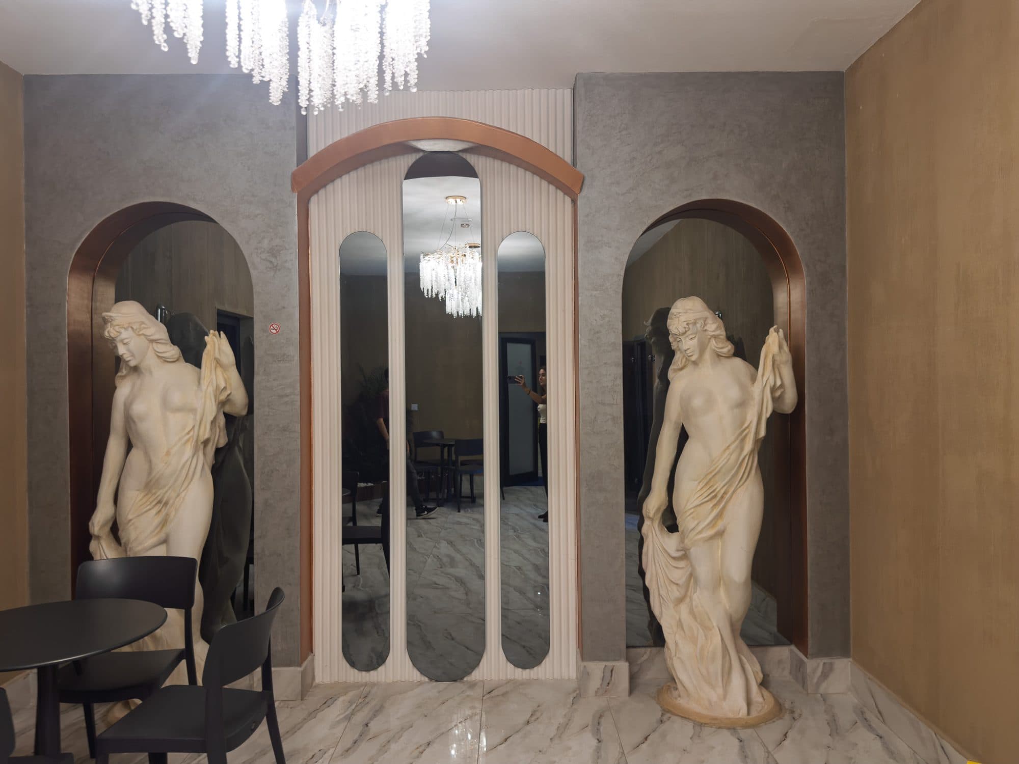 Alanya Mahmutlar Green Ocean Residence’ta Satılık 1+1 Daire