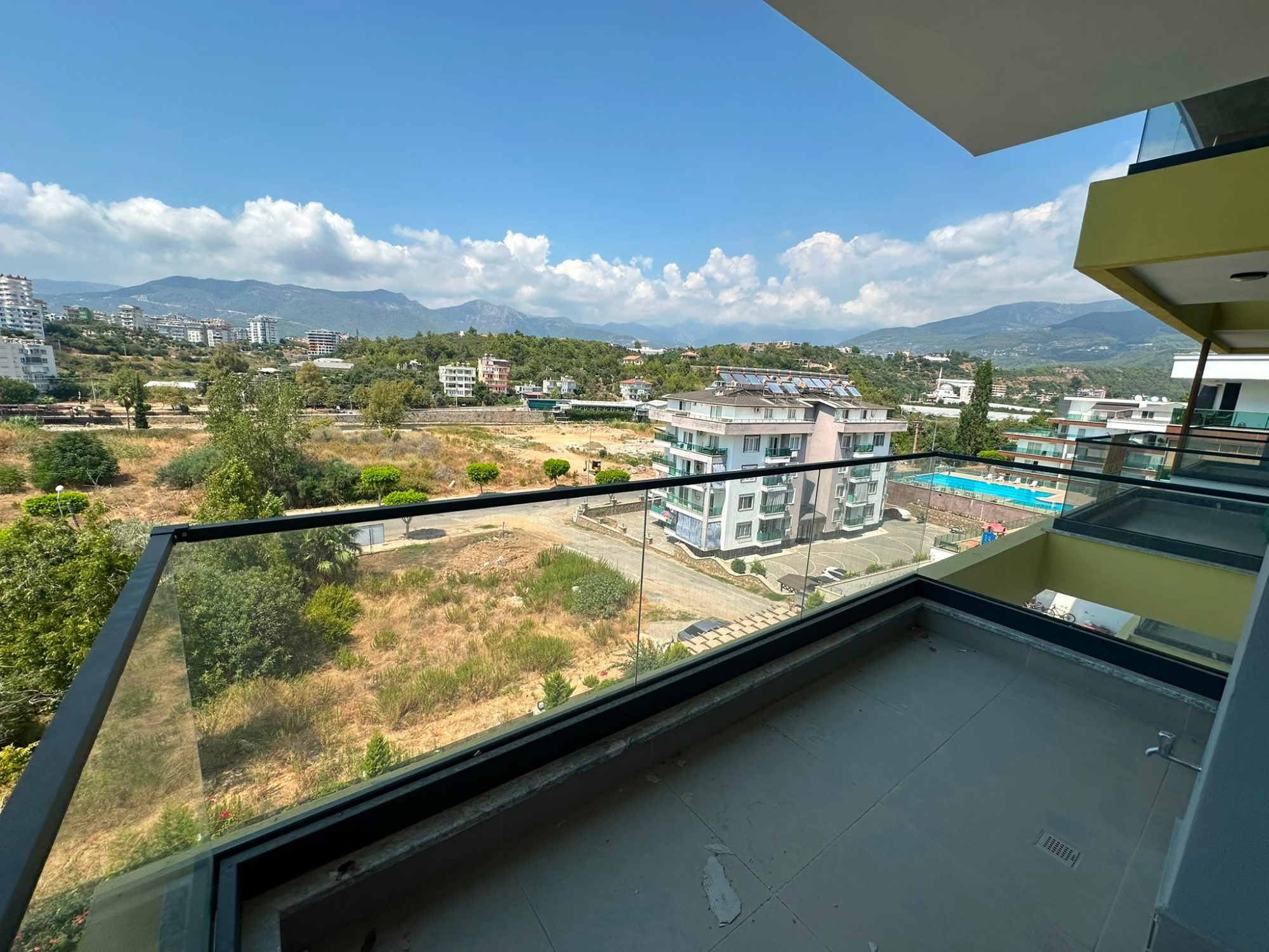 Квартира 1+1 с американской кухней в Elisya Residence, Алания, Кестель 16